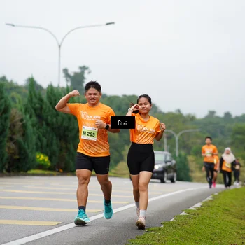 Runner Photo 8477364
