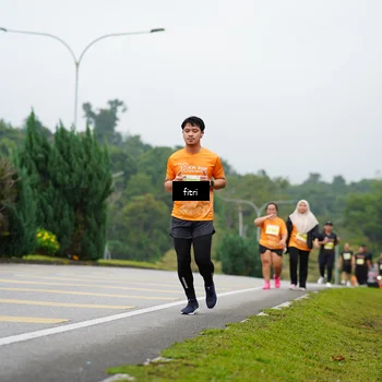 Runner Photo 8477368