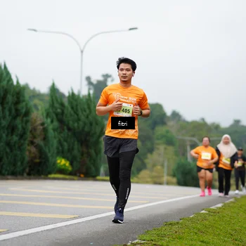 Runner Photo 8477388