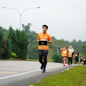 Runner Photo 8477393