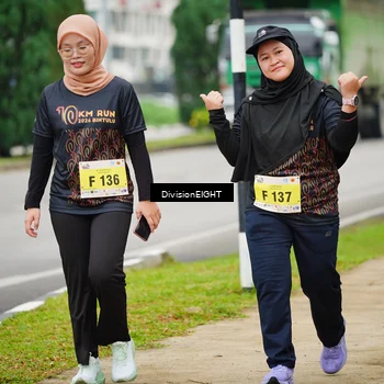 Runner Photo 8477398