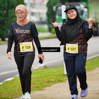 Runner Photo 8477411