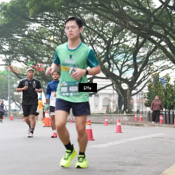 Runner Photo 8477428
