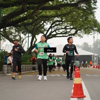 Runner Photo 8477431