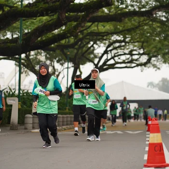 Runner Photo 8477437