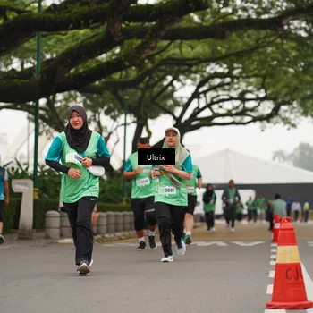Runner Photo 8477444