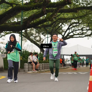 Runner Photo 8477469