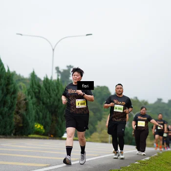 Runner Photo 8477476