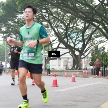 Runner Photo 8477477