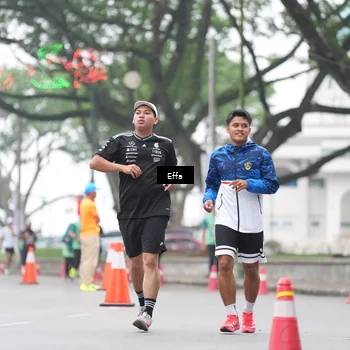 Runner Photo 8477482