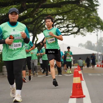Runner Photo 8477487