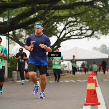 Runner Photo 8477510