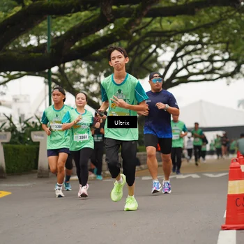 Runner Photo 8477511