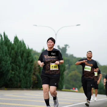 Runner Photo 8477512
