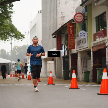 Runner Photo 8477535
