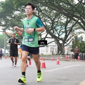 Runner Photo 8477607