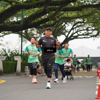 Runner Photo 8477609