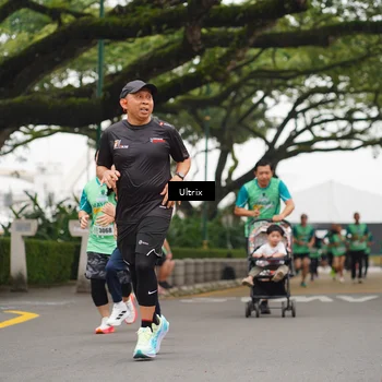 Runner Photo 8477621