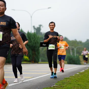 Runner Photo 8477635