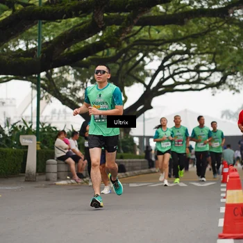 Runner Photo 8477642