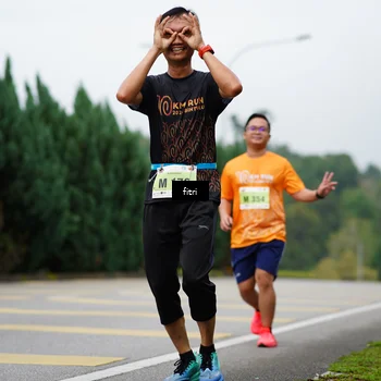 Runner Photo 8477656