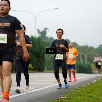 Runner Photo 8477669
