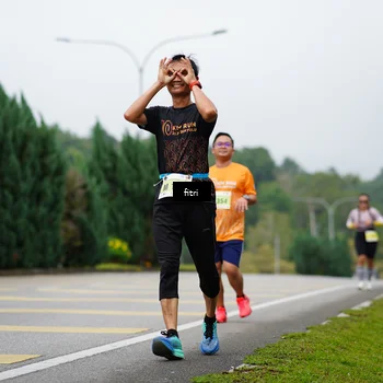 Runner Photo 8477677