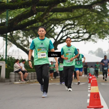 Runner Photo 8477679