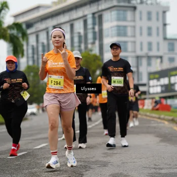 Runner Photo 8477682