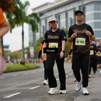 Runner Photo 8477731