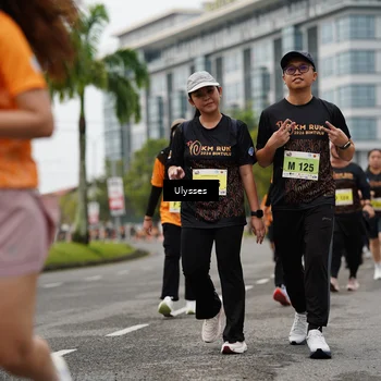 Runner Photo 8477745