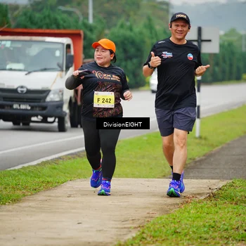 Runner Photo 8477747