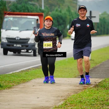 Runner Photo 8477752