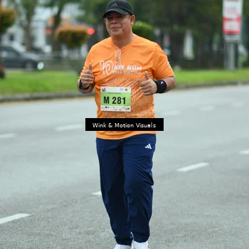 Runner Photo 8477758