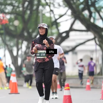 Runner Photo 8477762