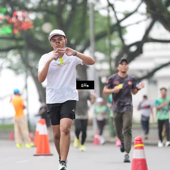 Runner Photo 8477788