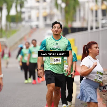 Runner Photo 8477789