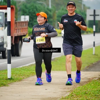 Runner Photo 8477800