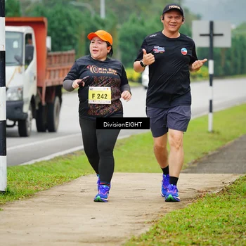 Runner Photo 8477877