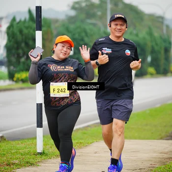 Runner Photo 8477889