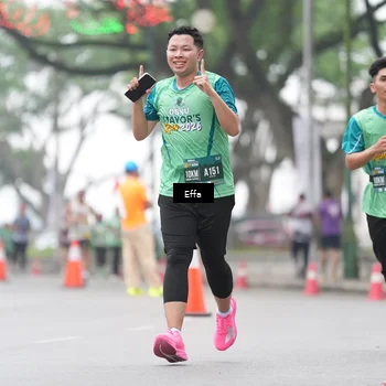 Runner Photo 8477905