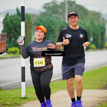 Runner Photo 8477909
