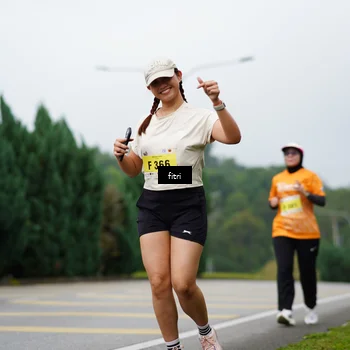 Runner Photo 8477939