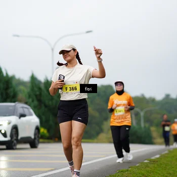 Runner Photo 8477943