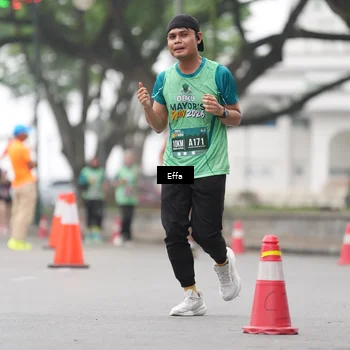 Runner Photo 8477989
