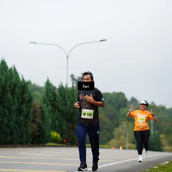 Runner Photo 8478004