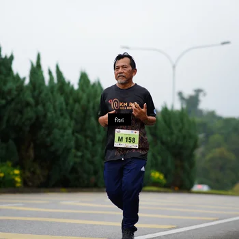 Runner Photo 8478023