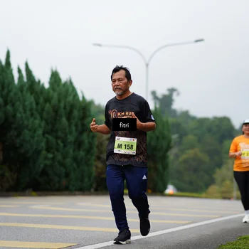 Runner Photo 8478026