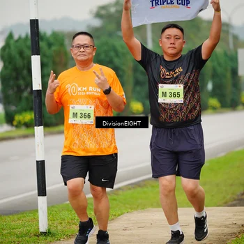 Runner Photo 8478033