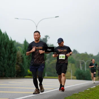 Runner Photo 8478097